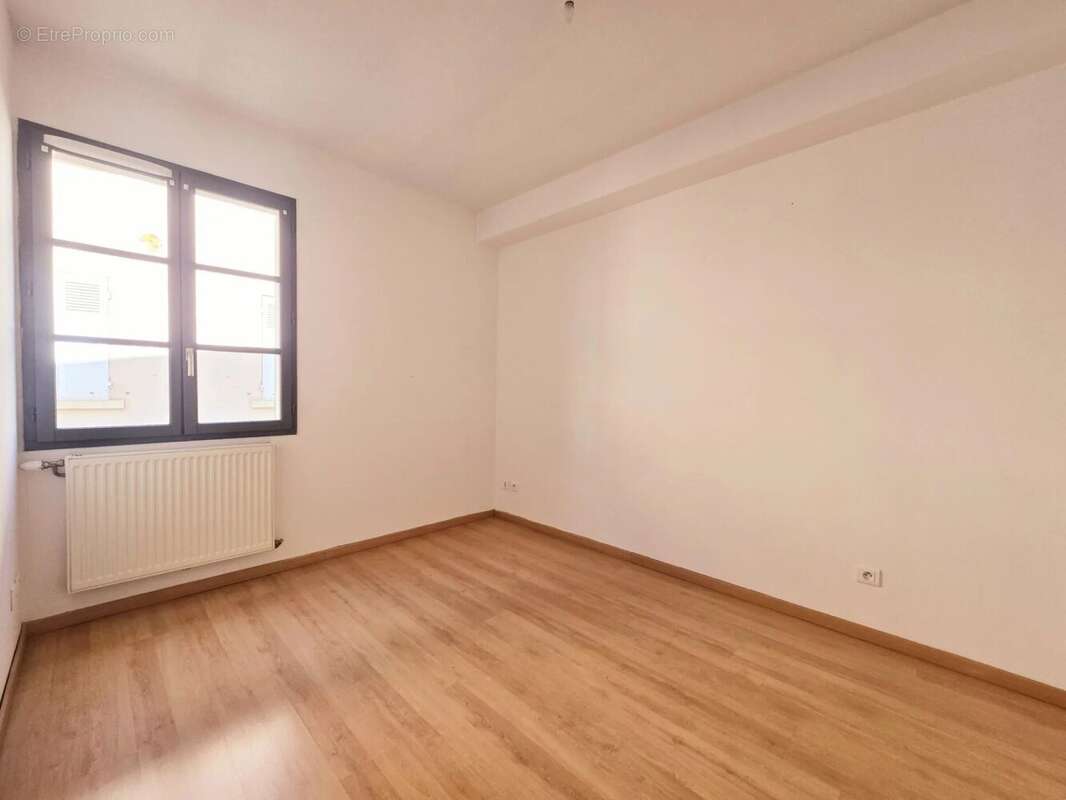 Appartement à ANSE