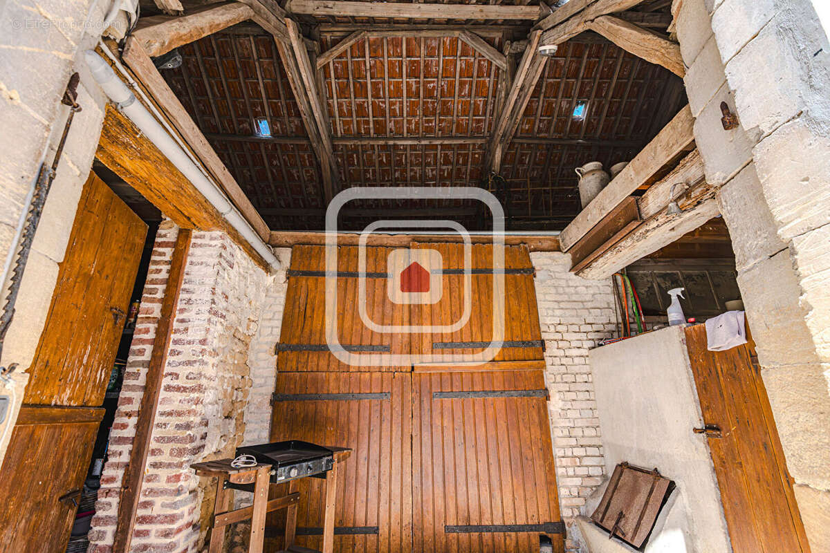 Exclusivite maison bourgeoise de caractere centre hermonville avec dependances et chartil - photo 16