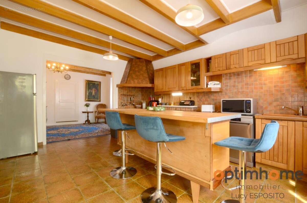 Belle maison de village avec 4 chambres et jardin - photo 3