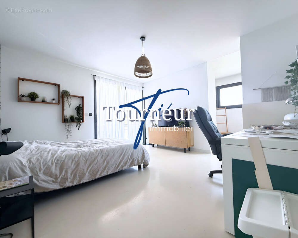 Maison à SIX-FOURS-LES-PLAGES