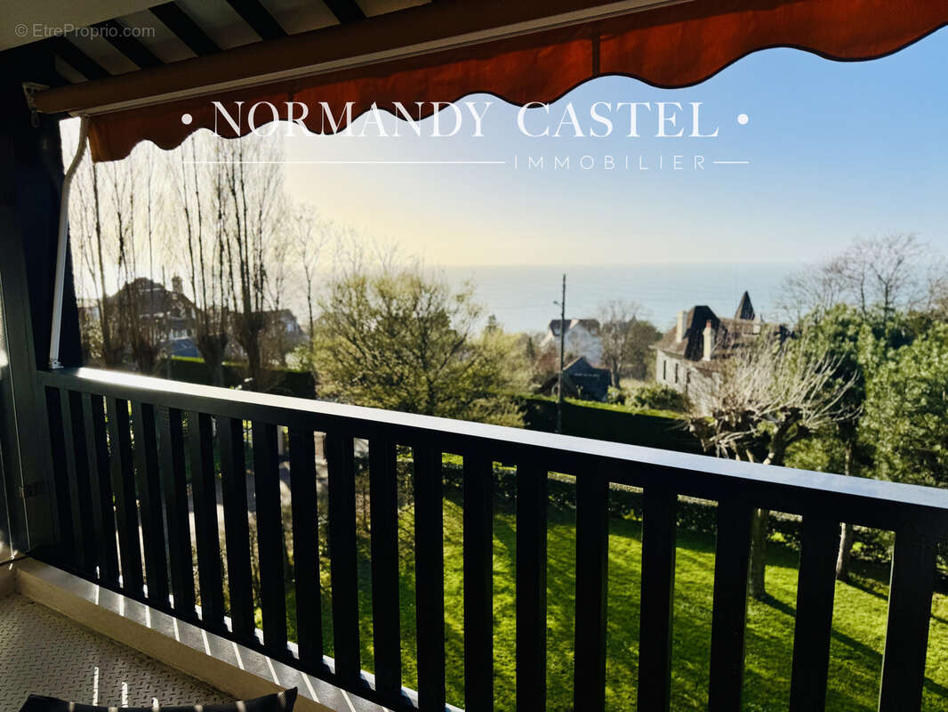 Appartement à TROUVILLE-SUR-MER
