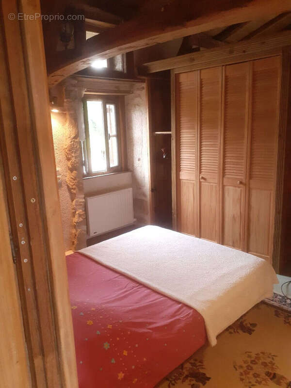 Maison à LENTILLAC-SAINT-BLAISE