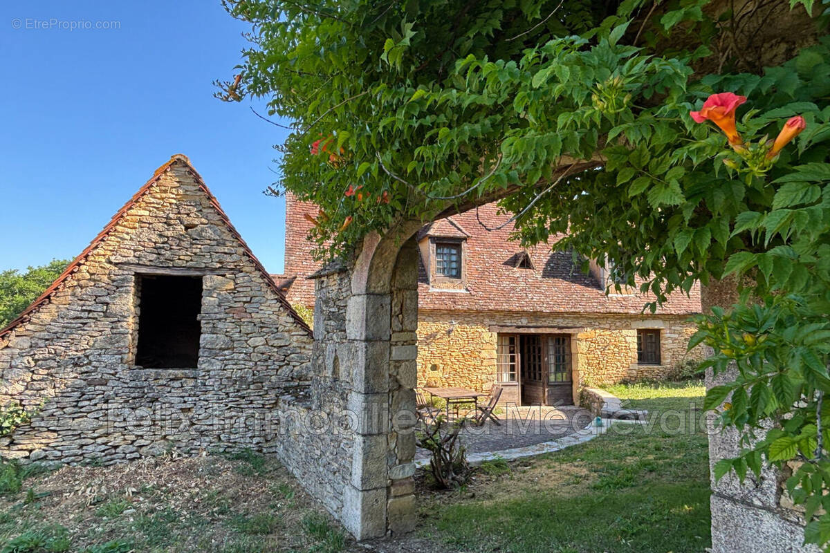 Maison à SARLAT-LA-CANEDA