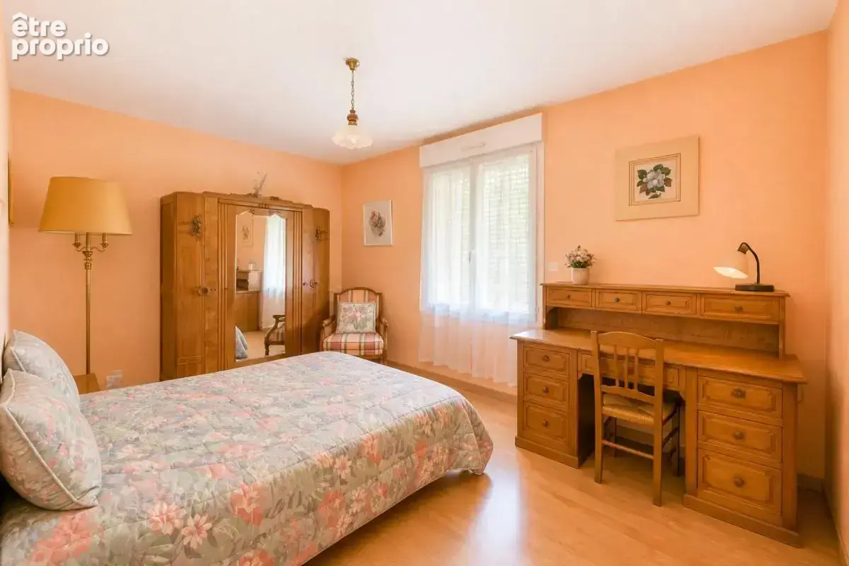 Maison de 7 pièces de 176 m² à Nouans-les-Fontaines - photo 10