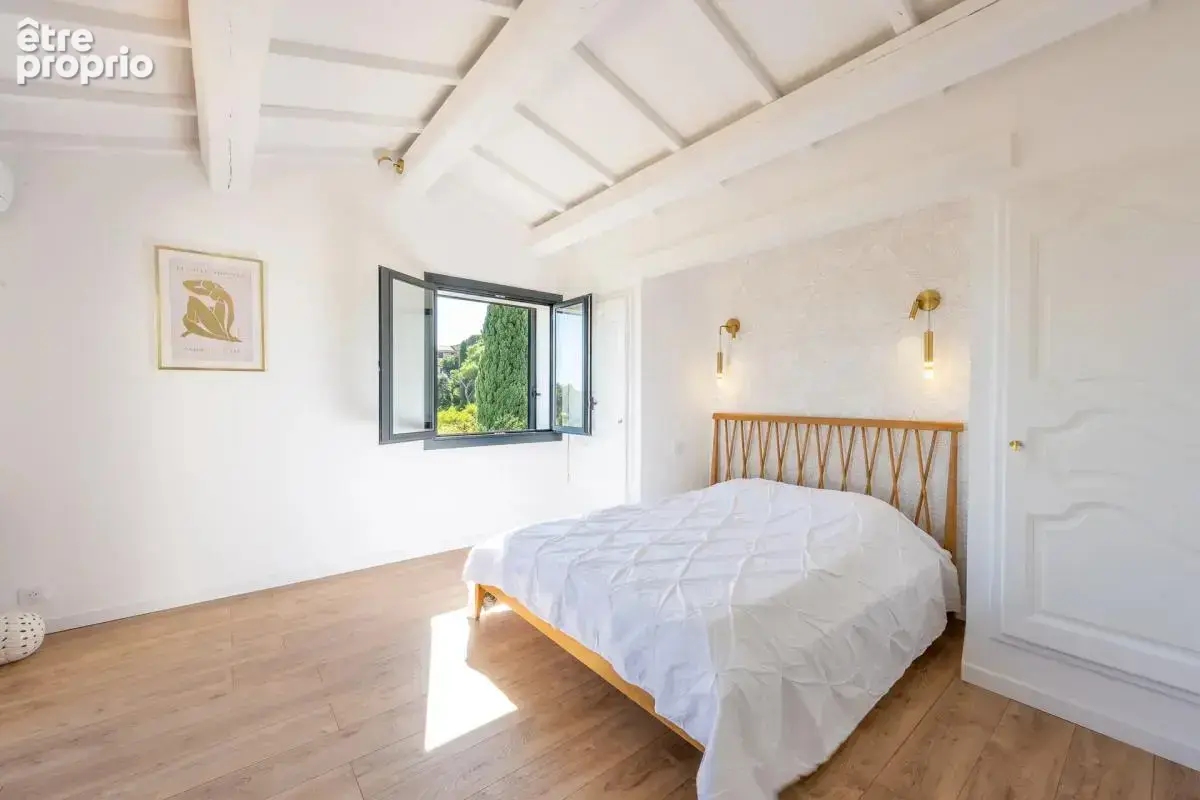 Villa 6 pièces de 177 m² à Saint-Aygulf - photo 10