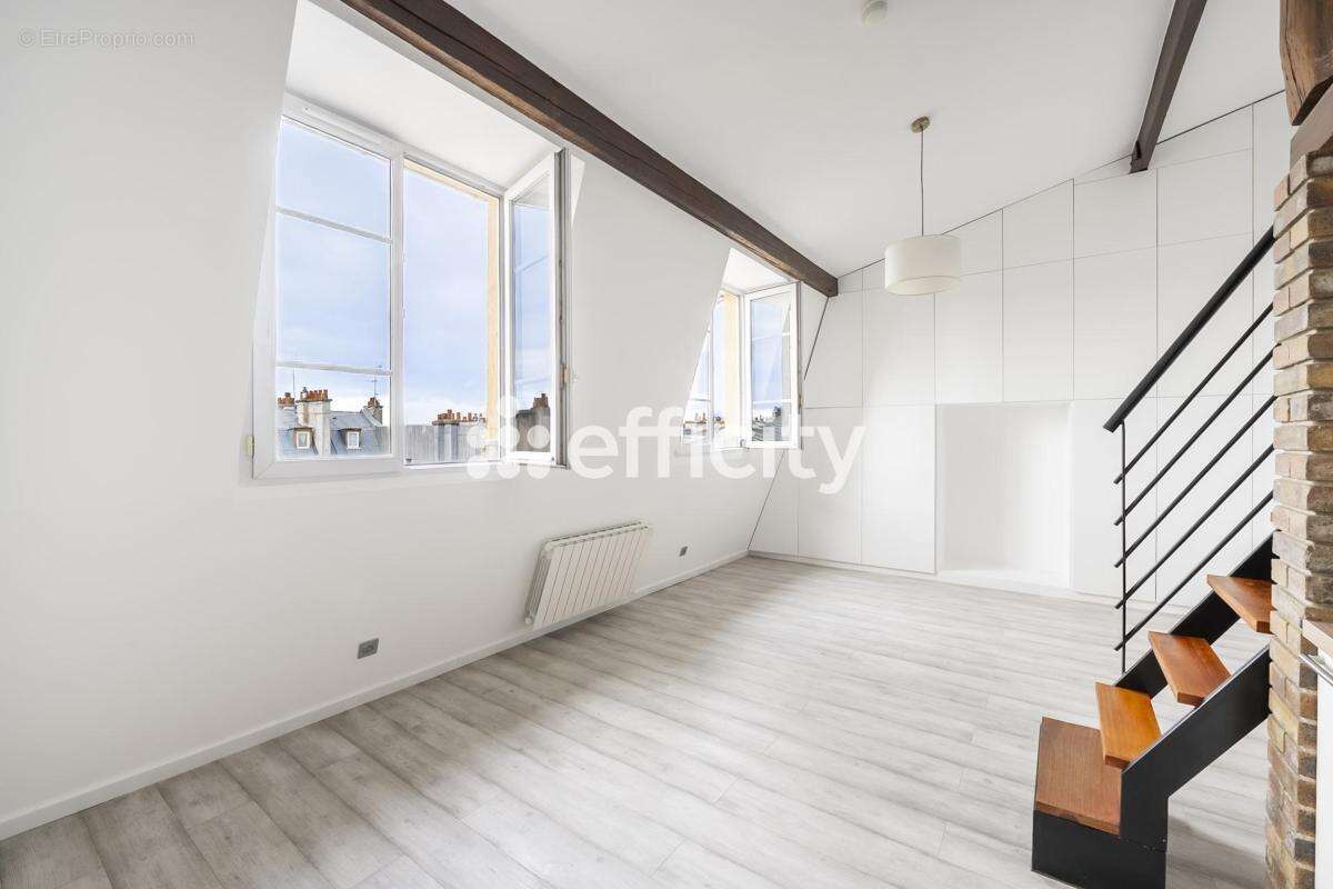 Appartement à PARIS-12E