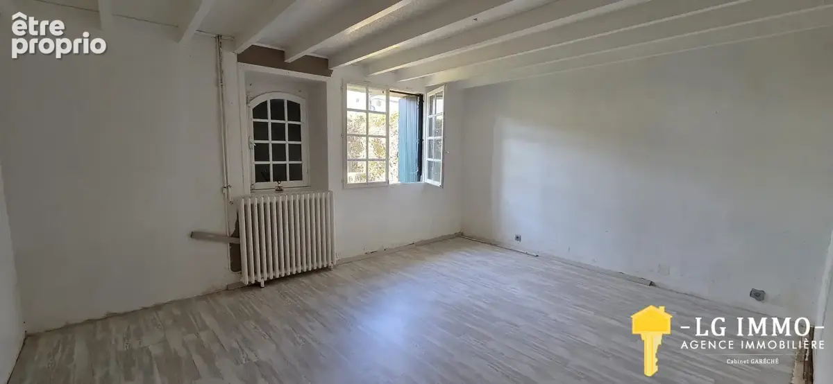 Maison de bourg 176 m2,3 chambres, cour, piscine - photo 5