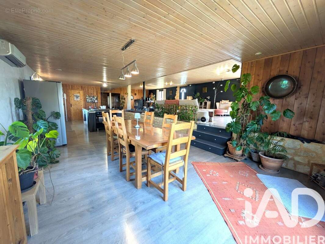 Photo 5 - Maison à MEYRALS