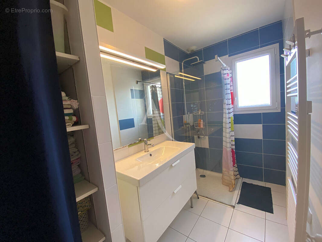 Maison à SAINT-JULIEN-DES-LANDES