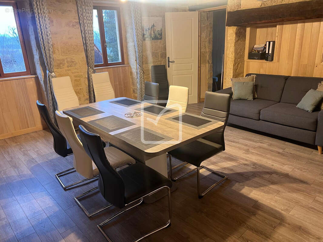 Maison à SARLAT-LA-CANEDA