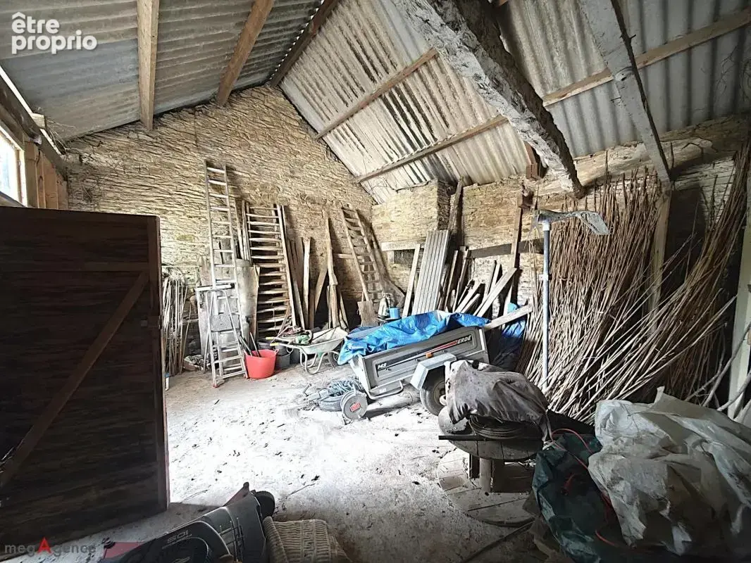 Longère au coeur de la nature sur 12 300 m² - photo 17
