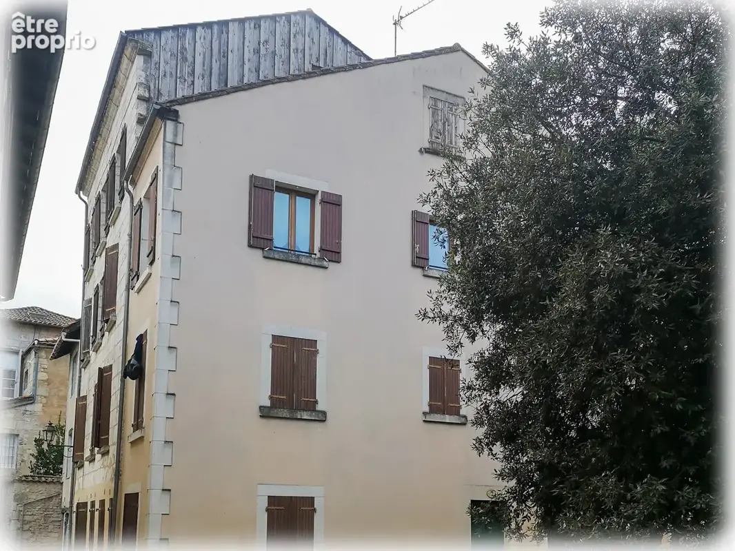 Appartement 70 m² à Perigueux  - photo 1
