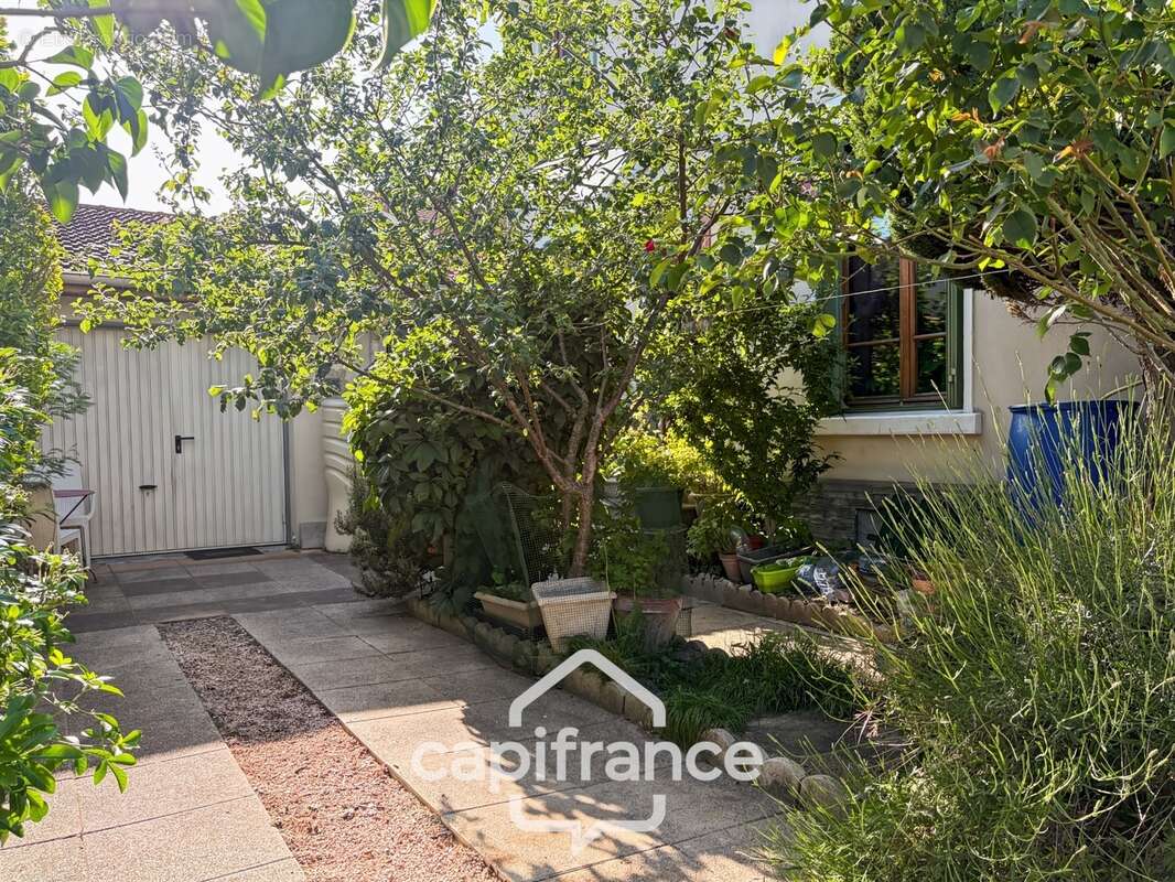 Coup de coeur - Charmante Maison 3 pièces 74 m² avec jardinet-Garage-Proche de toutes commodités - photo 20