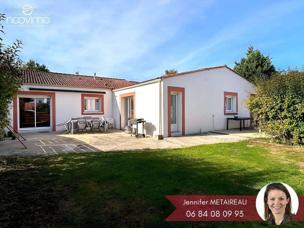 Maison à LA HAIE-FOUASSIERE