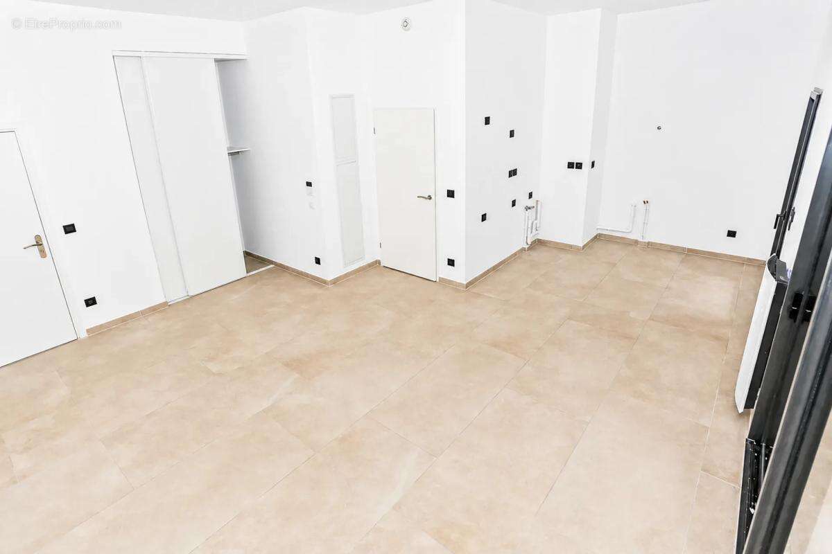 Appartement moderne 3 pièces avec loggia, Montpellier - photo 9