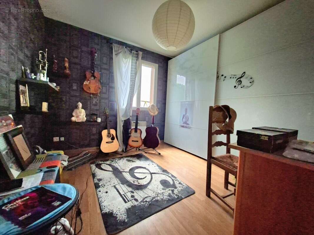 Maison à SAINT-OUEN-LE-MAUGER