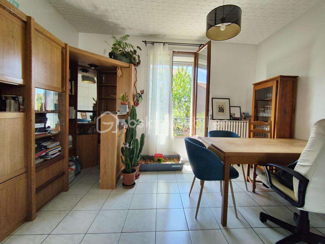 Maison à NOISY-LE-SEC
