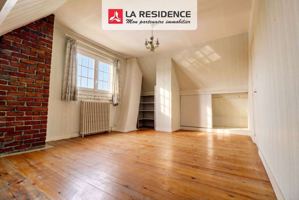 Maison 134 m² à Les Damps  - photo 9