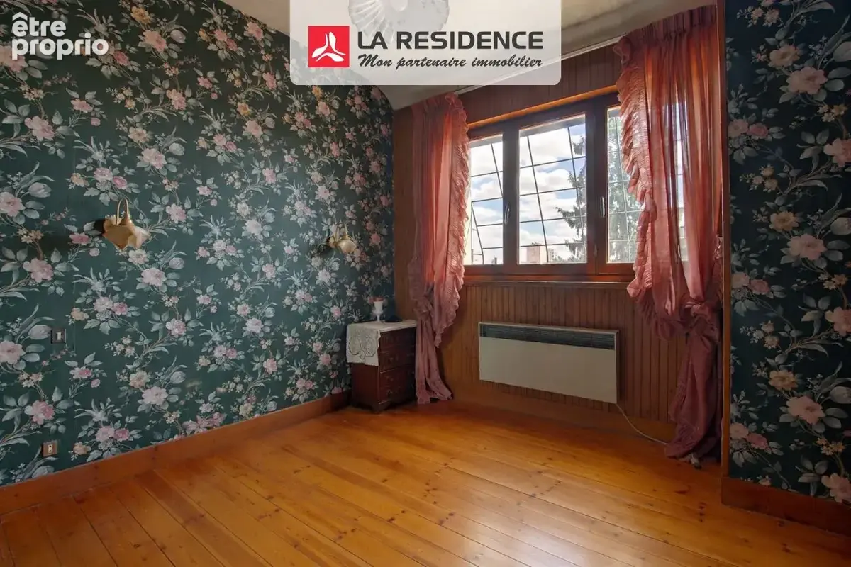 Maison 6 pièces 98 m² à vendre à Saint-Etienne-Du-Rouvray (76800) - photo 6