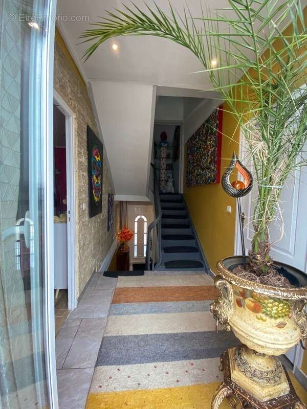 Maison à LAMARQUE-PONTACQ