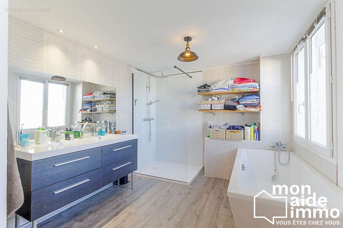 Maison 65 m² à Mont-De-Marsan  - photo 7