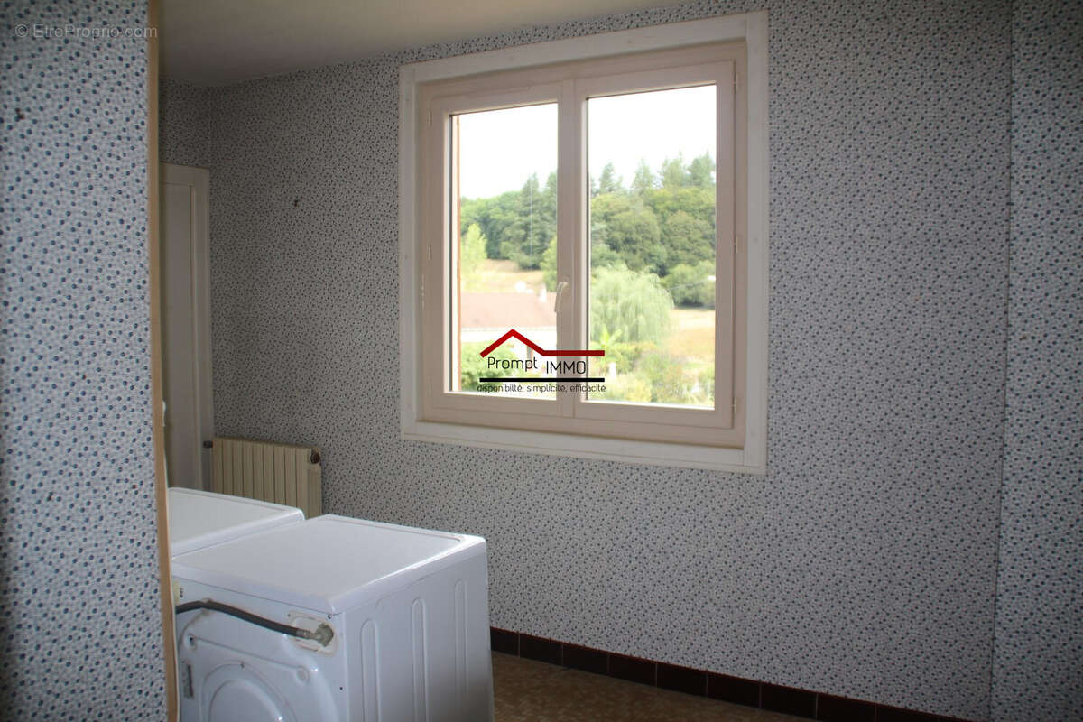 Maison à PEYRAT-LE-CHATEAU