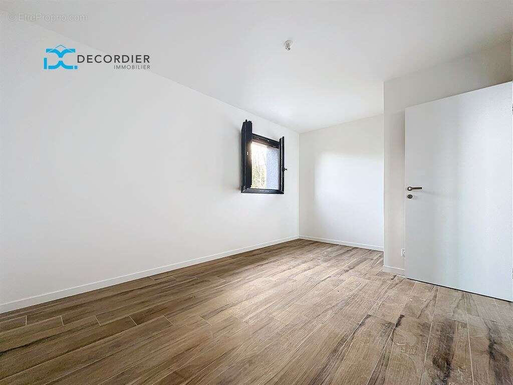 Appartement à NEUVECELLE