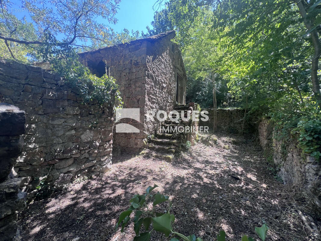 Grange à rénover avec 5600 m2 de terrain à Candas - photo 2