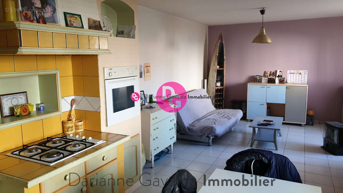 Maison à DECAZEVILLE