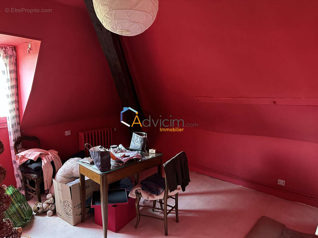 Appartement à COURTENAY