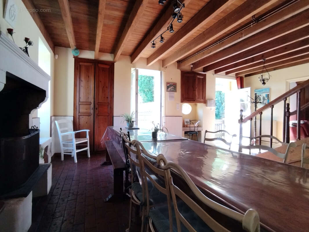 Maison à SIGOURNAIS