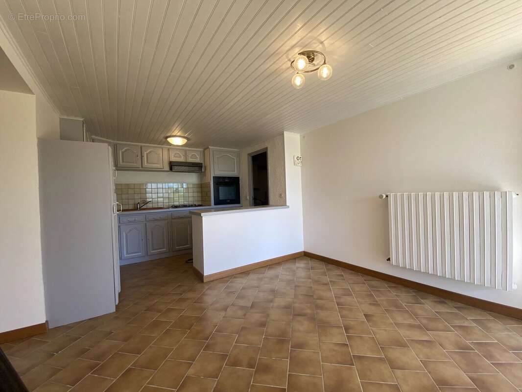 Maison à BAGAT-EN-QUERCY
