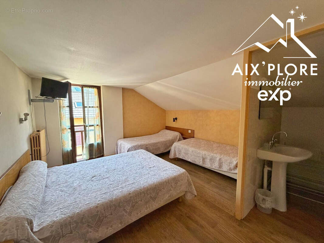 Appartement à SAINT-JEAN-DE-MAURIENNE