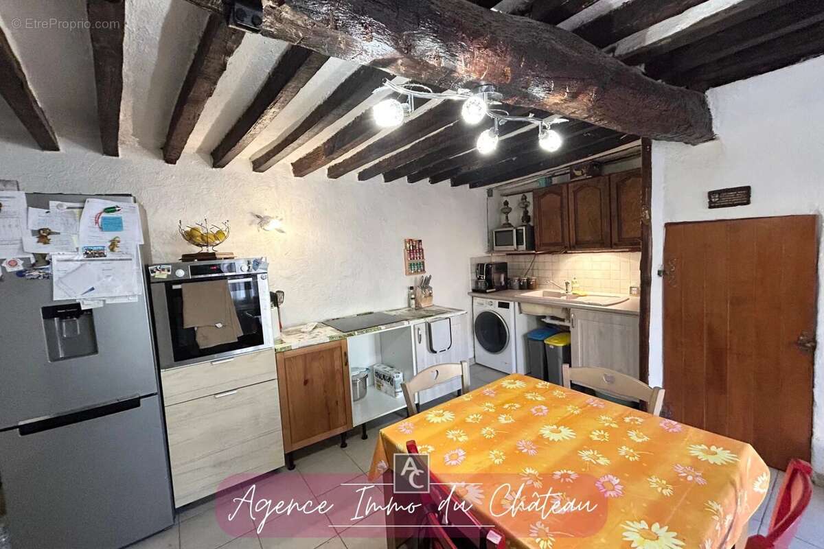 Appartement à CAMPS-LA-SOURCE