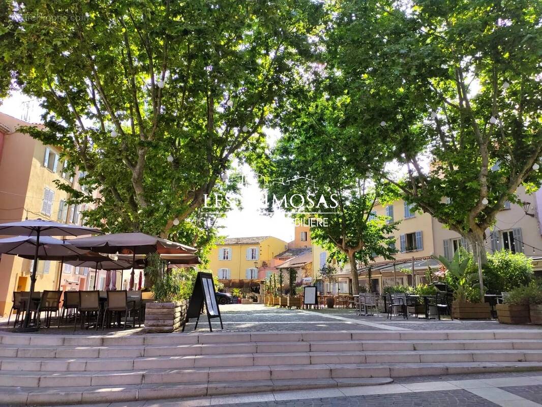 Appartement à FREJUS