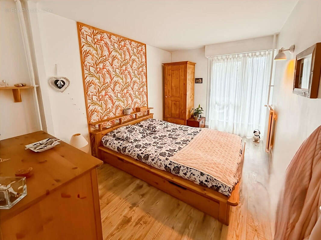 Appartement à LES ULIS