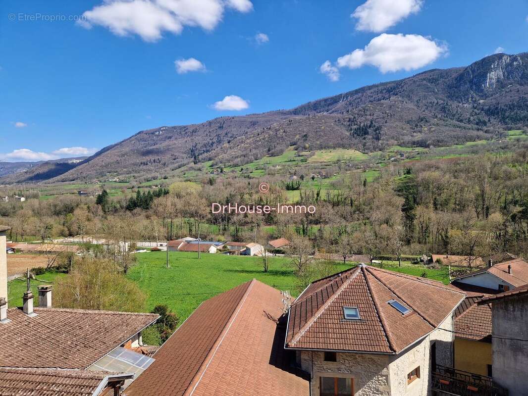 Maison à ORIOL-EN-ROYANS