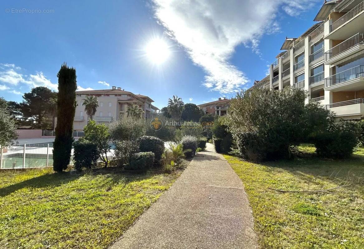 Appartement à FREJUS