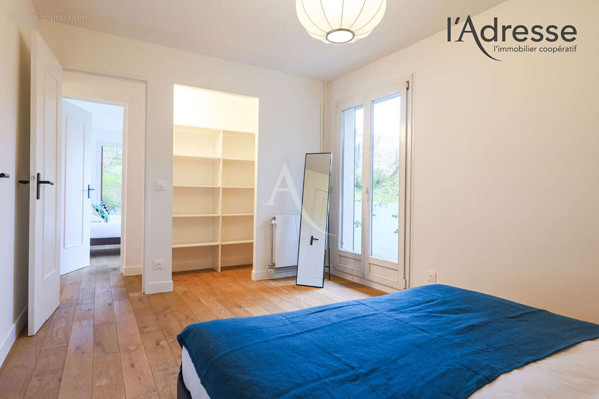 Appartement à SURESNES