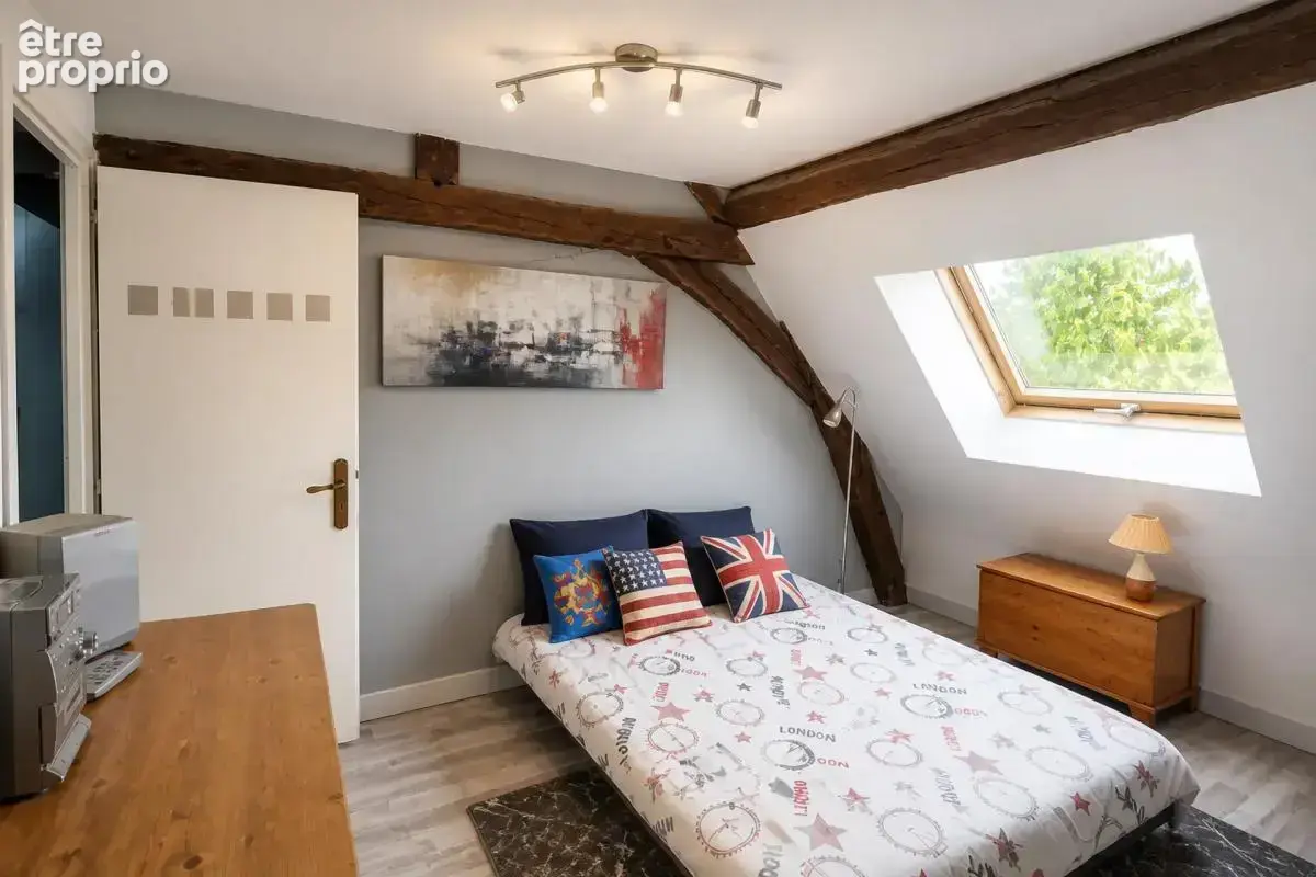 Maison de 7 pièces de 158 m² à Orléans - photo 10