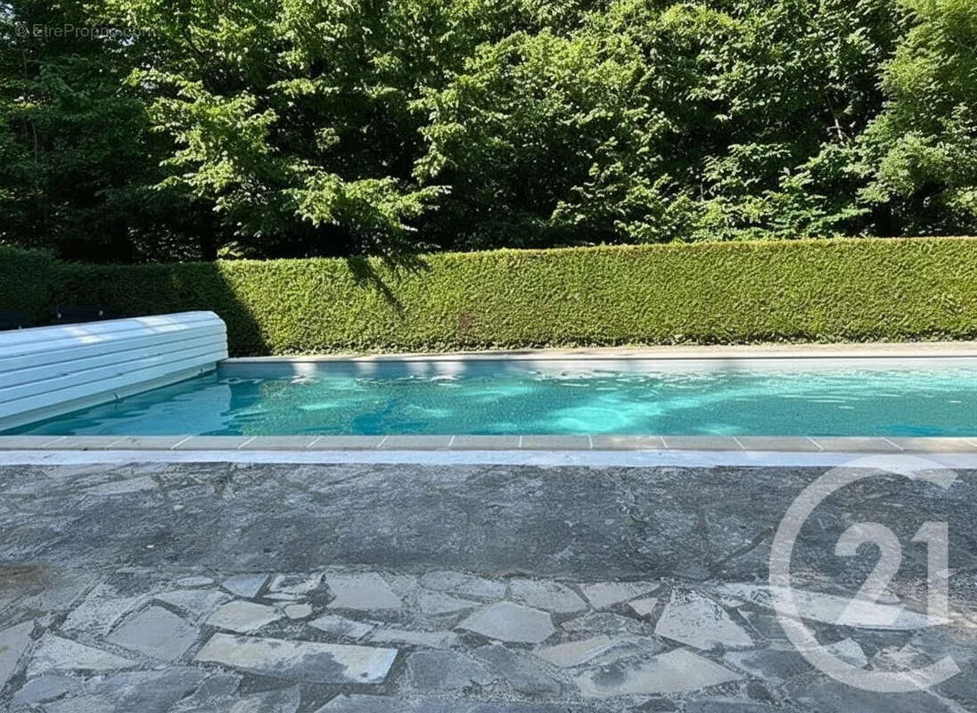 Maison à MONTAGNY-EN-VEXIN