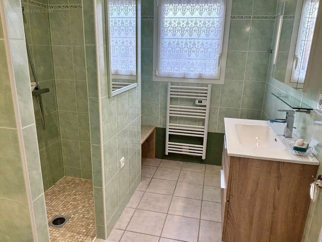 Maison à ROQUEBRUNE-SUR-ARGENS