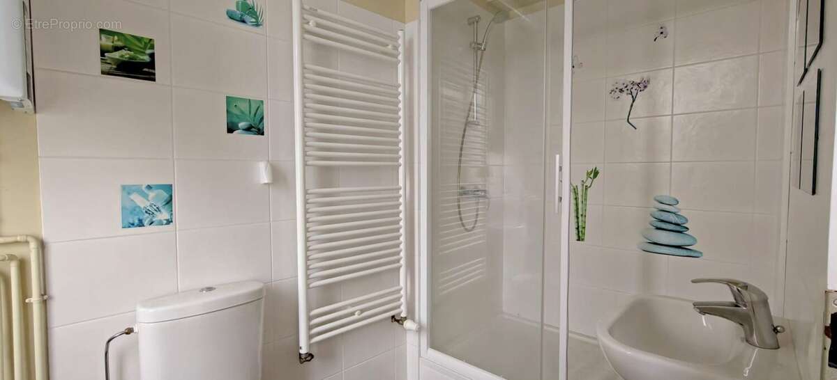 Appartement 30 m² à Sainte-Marie-Aux-Mines  - photo 4
