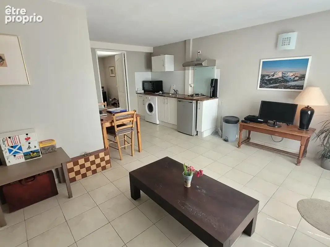 Belle villa spacieuse avec piscine et vues. - photo 15