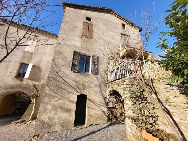 Maison à SAINT-FLORENT-SUR-AUZONNET