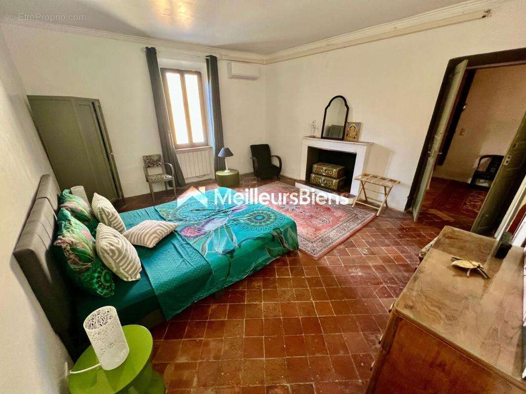 Maison à LUC-SUR-ORBIEU