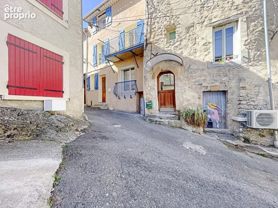 Maison 6 pièces 123 m² à vendre à Vinon-Sur-Verdon (83560) - photo 2