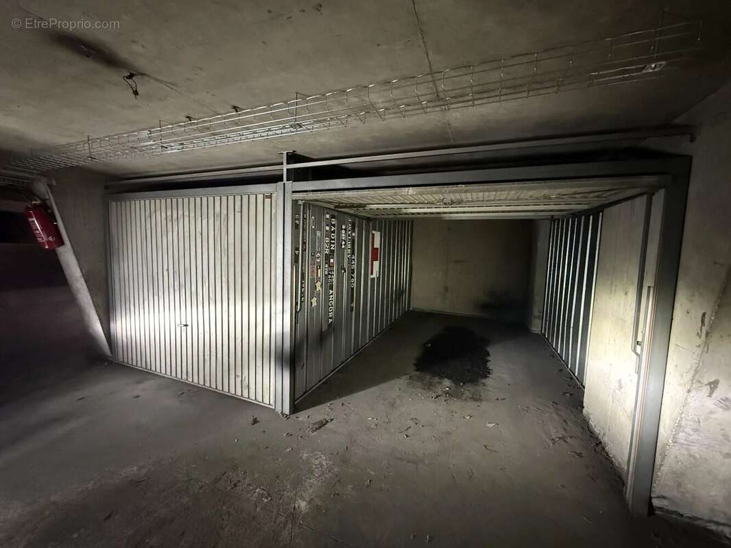 Parking à CHELLES
