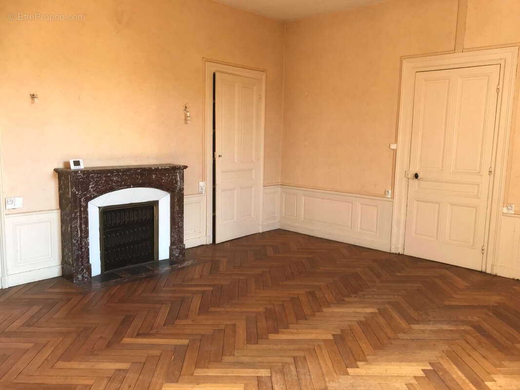À Paray-Le-Monial, maison à acheter 364000 € avec Agence Carrier - photo 7