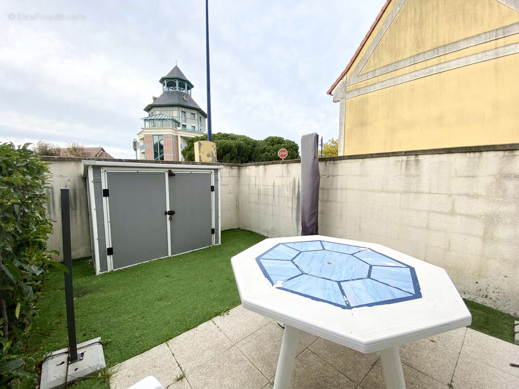 Maison à DIVES-SUR-MER